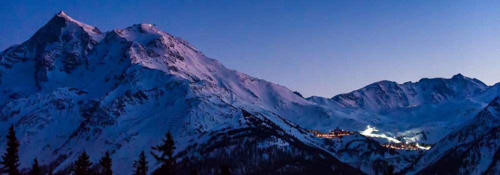 Les Arcs: 1950 Ski Chalets